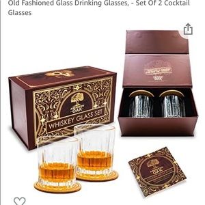 New in box Aberdeen Oak whiskey glass set